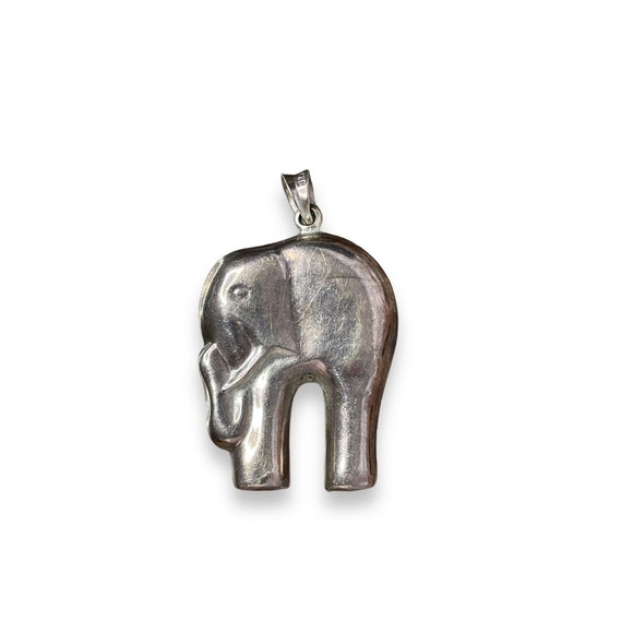 Jewelry - Vintage 925 Sterling Silver Elephant For Good Luck Hollow Pendant